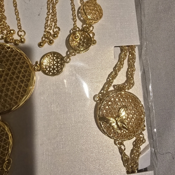 21kgp Dubai Jewelry- Elegant Gold Jewelry Set - Picture 5 of 8